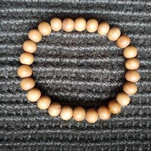 Safed Chandan Bracelet 8mm - Image 3