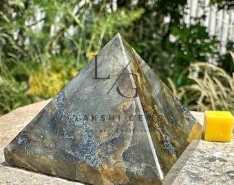 Labradorite Crystal Pyramid - Image 2