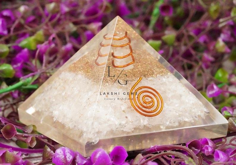 Coil Quartz Orgone Pyramid with Rudraksha Beads - Image 3