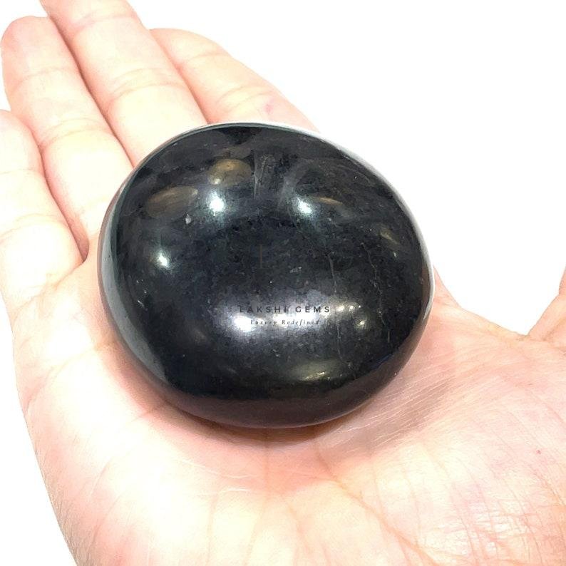Black Tourmaline Healing Crystal Palm Stone - Image 3