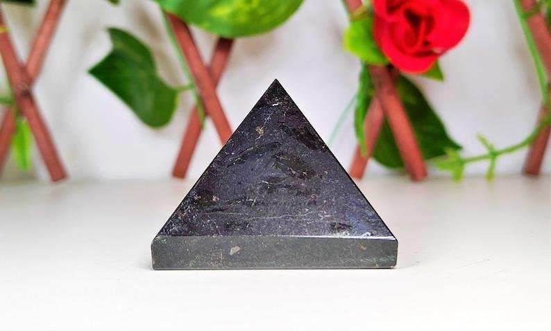 Shungite Crystal Pyramid - Image 3