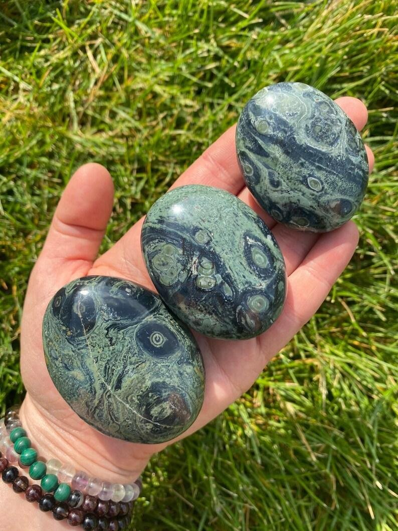 Kambaba Jasper Worry Stone - Image 4