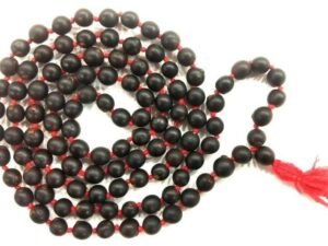 Black Vaijanti Mala