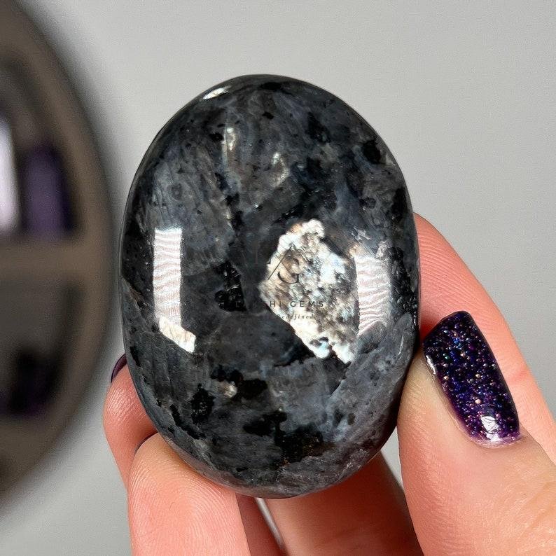 Larvikite Healing Crystal Palm Stone - Image 3