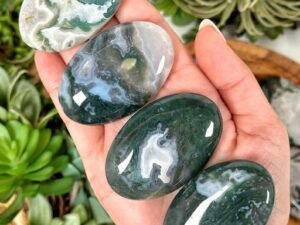 Moss Agate Healing Crystal Palm Stone