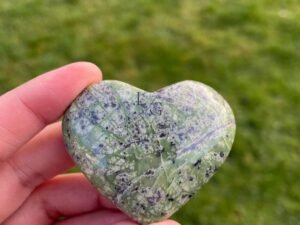 Serpentine Healing Crystal Heart Stone