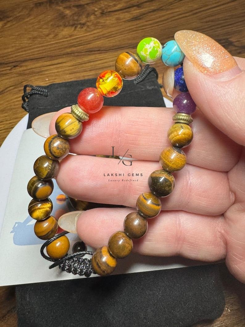Tiger 7 Chakra with Hamza Symbol Bracelet 8mm
8mm